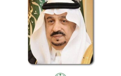 أمير منطقة الرياض يعزي عبدالله العجلان في وفاة والده