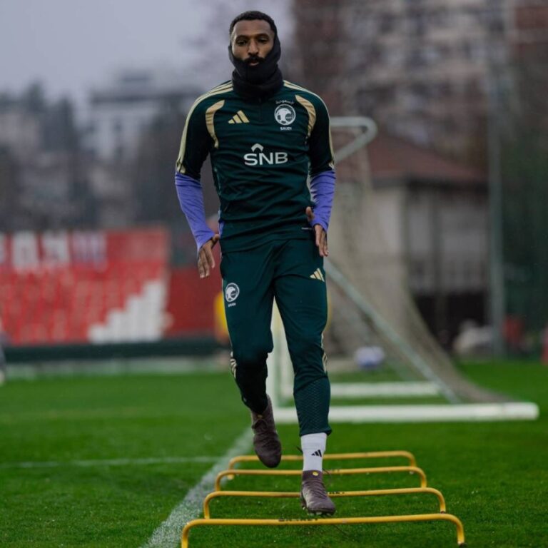 الأخضر-يفتتح-تدريباته-في-بلغراد-تحضيرًا-لمواجهة-صربيا