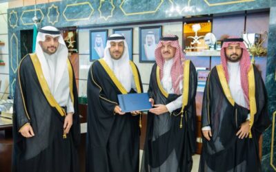 أمير المنطقة الشرقية يطلع على التقرير السنوي لهيئة تطوير المنطقة لعام 2025م