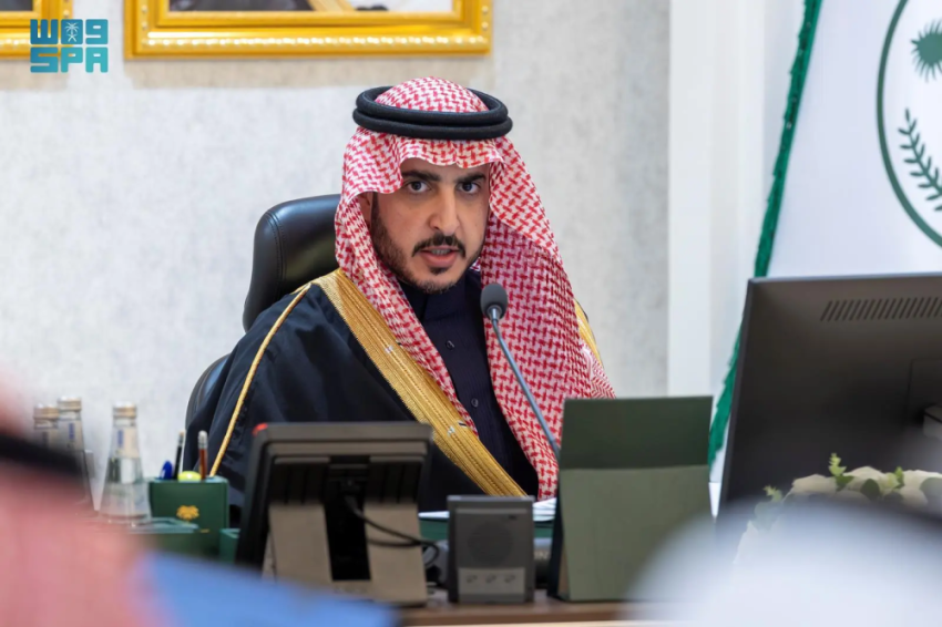 أمير الجوف يرأس اجتماع اللجنة التنسيقية العليا ويطّلع على إنجاز 21 مشروعًا تنمويًا خلال الربع الأول من 2026