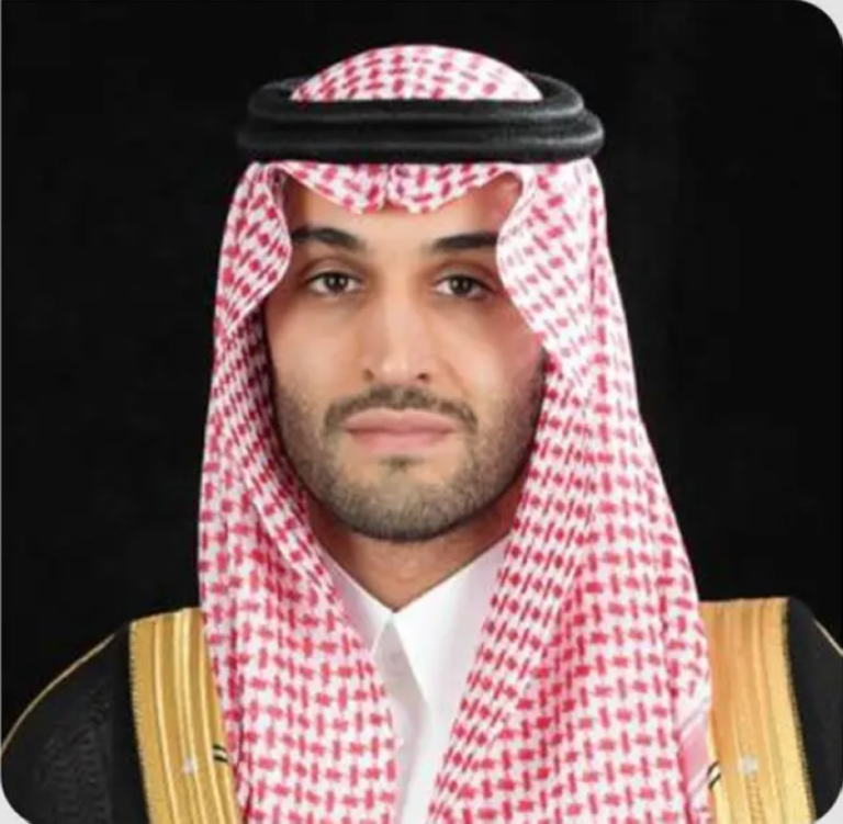 نائب-أمير-منطقة-الجوف-يعزّي-اللواء-الركن-النعمان-في-وفاة-والده