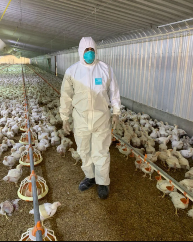 وقاء يعزّز إجراءاته في الأمن الحيوي عبر تأهيل 263 مراقبًا لدعم استدامة الأمن الغذائي