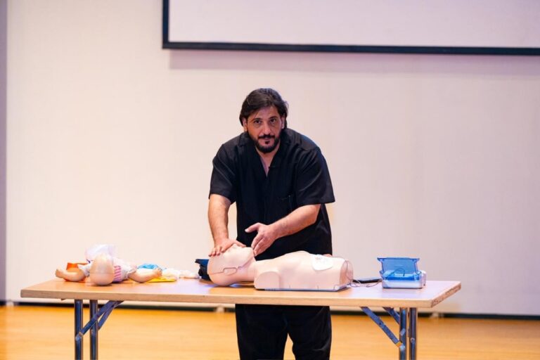 ”الشرقية“-تدرب-منسوبيها-على-الإسعافات-الطارئة-لإنقاذ-الأرواح