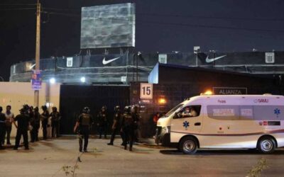 إصابة 60 شخصًا إثر انهيار هيكلي بملعب كرة قدم في بيرو