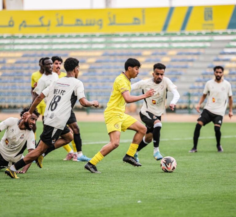 الصقر-يتأهل-رسمياً-لدوري-يلو-ومباراة-درع-الدوري-والوصيف-في-حسابات-معقده
