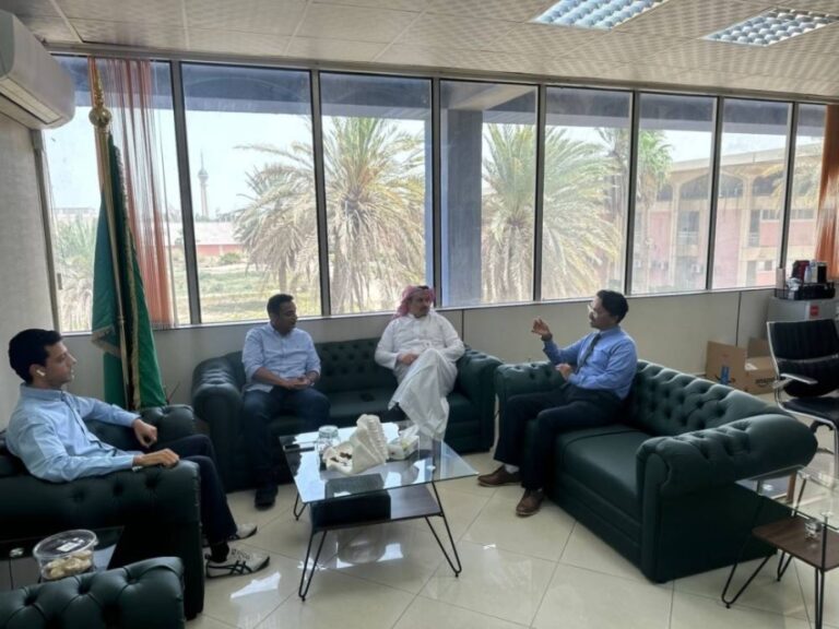 تعزيز-التكامل-المؤسسي-في-تطبيق-نظام-الجودة-والاعتماد-بكلية-الاتصالات-بجدة