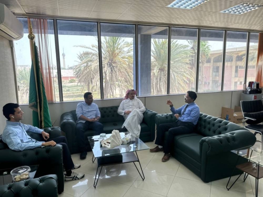 تعزيز التكامل المؤسسي في تطبيق نظام الجودة والاعتماد بكلية الاتصالات بجدة