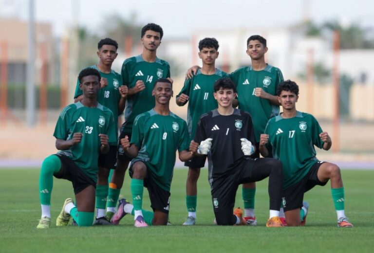الأخضر-تحت-14-يدشن-تدريباته-في-معسكر-الرياض