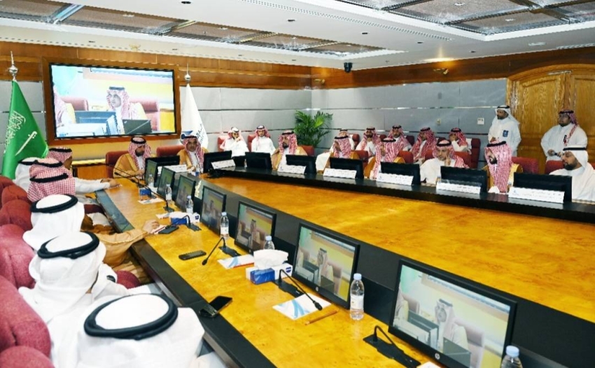 نائب وزير الصناعة يستعرض جهود المملكة في تعزيز متانة الاقتصاد الوطني