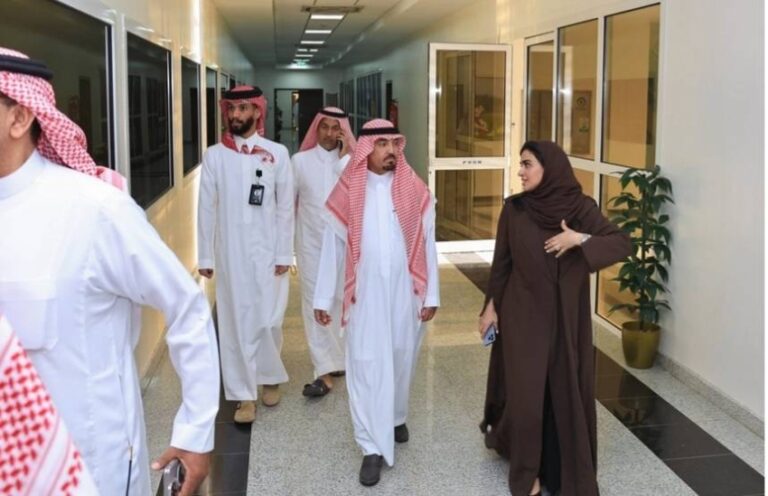 وكيل-وزير-الرياضة-يزور-نادي-الروضة-ويناقش-أبرز-التحديات-وخطط-التطوير-المستقبلية