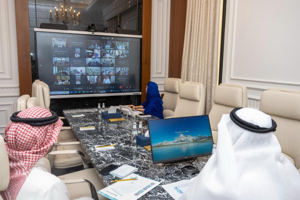 توجيه بتسريع معالجة التشوهات البصرية.. وإنجاز 96% من بلاغات الشرقية