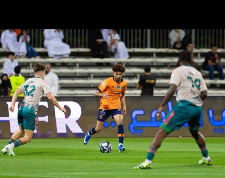الأهلي-والفيحاء-يتقاسمان-نقاط-المباراة-بالتعادل