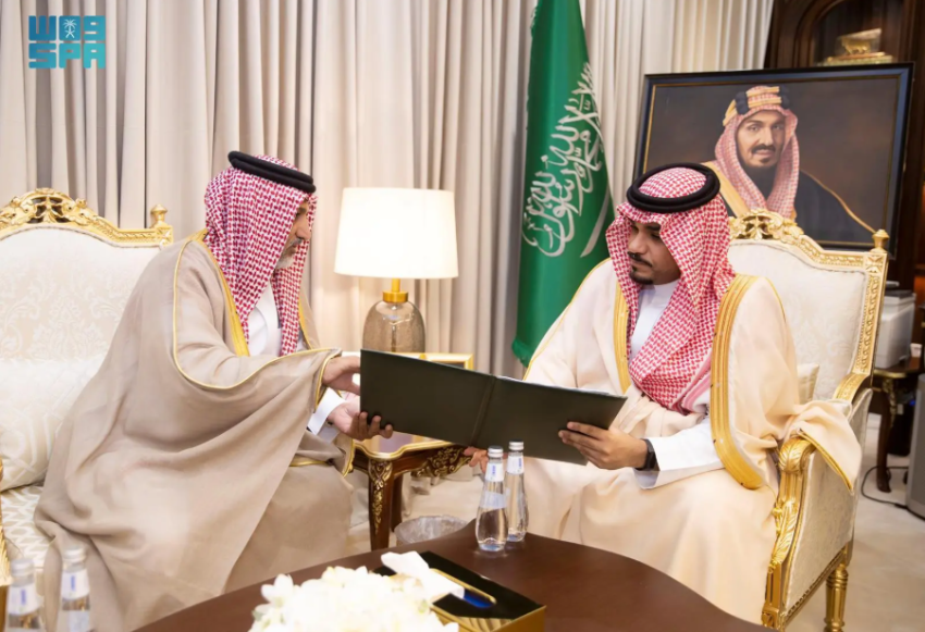 نائب أمير نجران يطَّلعُ على تقرير الخطة الرقابية لفرع وزارة التجارة بالمنطقة