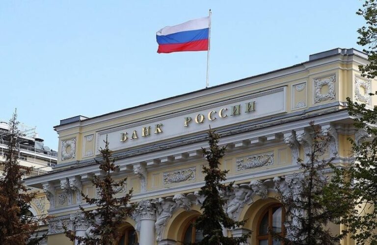 المركزي-الروسي-يُخفِّض-أسعار-العملات-الرئيسة-أمام-الروبل