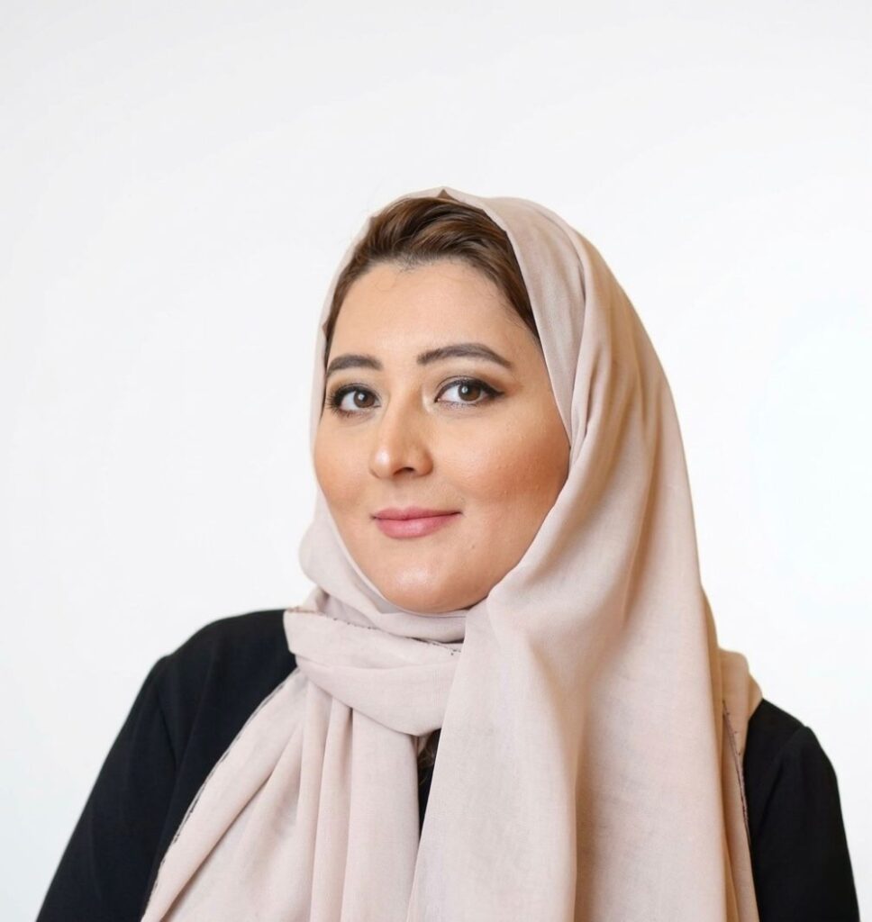 مختصون لـ ”اليوم“: أعراض صامتة تسبق الشلل الرعاش.. والتشخيص المبكر مفتاح العلاج