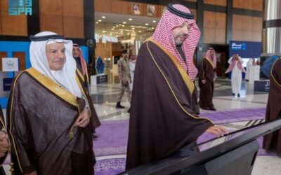 أمير الحدود الشمالية يدشّن ملتقى باذل