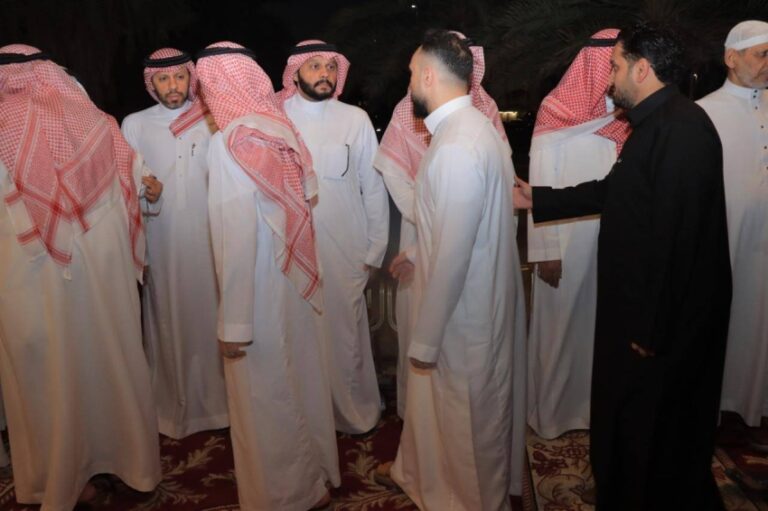 آل-المرقوشي-وآل-المتولي-يتلقون-التعازي-في-فقيدهم-رشاد