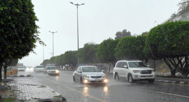 الأماكن-والمواعيد.-استمرار-الأمطار-المتوسطة-على-أجزاء-من-الشرقية