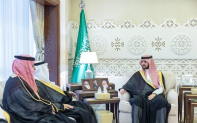 نائب أمير الشرقية يطّلع على جهود جمعية أصدقاء البيئة