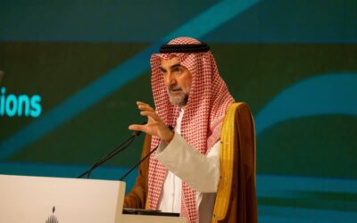 الرميان يستعرض خلال المؤتمر الصحفي الحكومي مسيرة صندوق الاستثمارات العامة