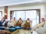 نائب أمير الشرقية يستقبل رئيس وأعضاء مجلس إدارة جمعية الصمان البيئية