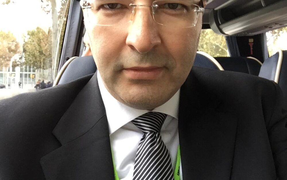 استشاري لـ«اليوم»: حساسية الطعام تفسّر اضطرابات الهضم وتكشف ارتباط الأمعاء بالمزاج