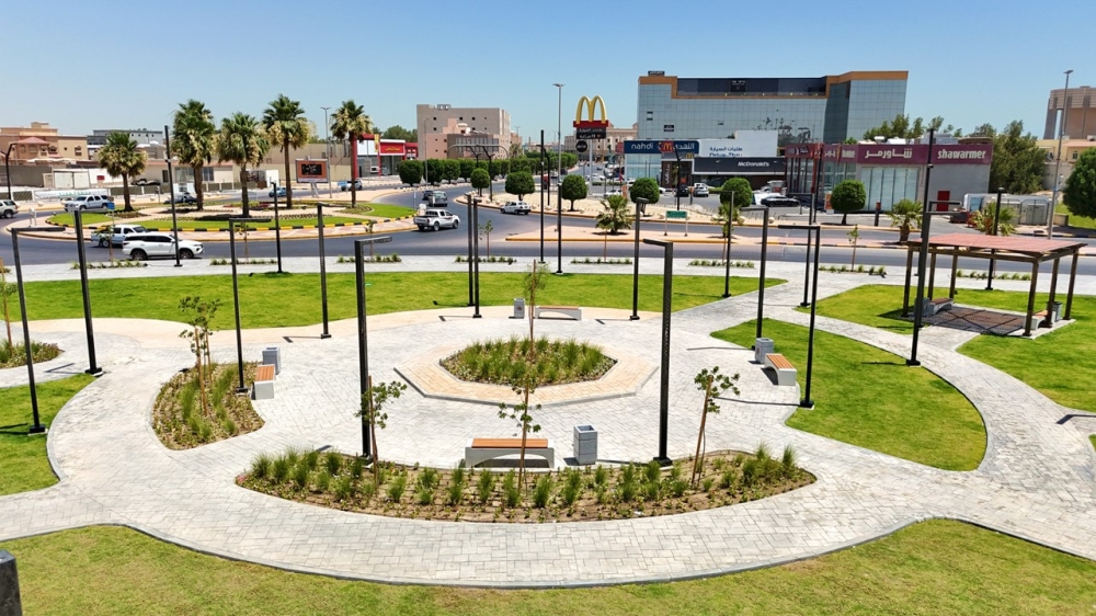 الخفجي.. إزالة أكثر من 1300 م³ مخلفات ومعالجة أكثر من 5 آلاف م² من الطرق  