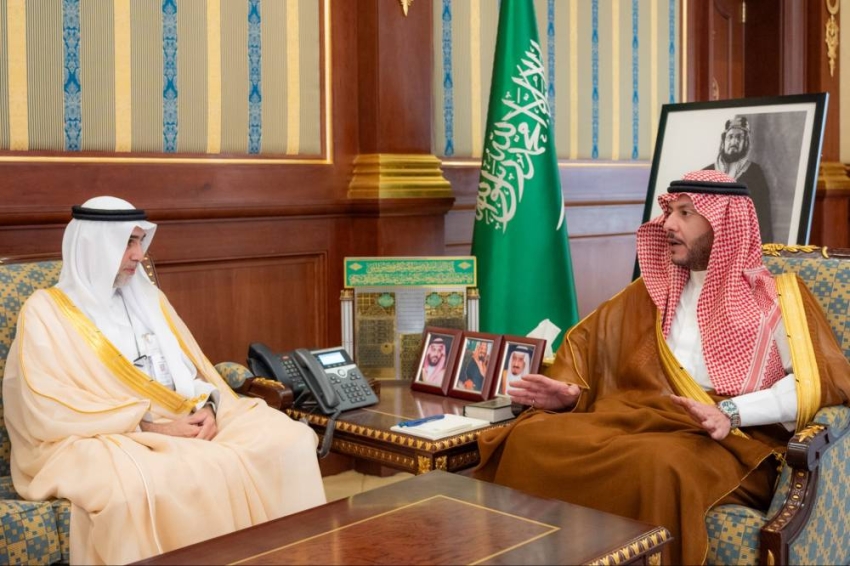 نائب أمير المدينة يطلع على الجهود التراثية