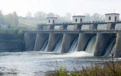 علماء روس يطورون مادة مبتكرة لامتصاص الأصباغ الصناعية من مياه الصرف