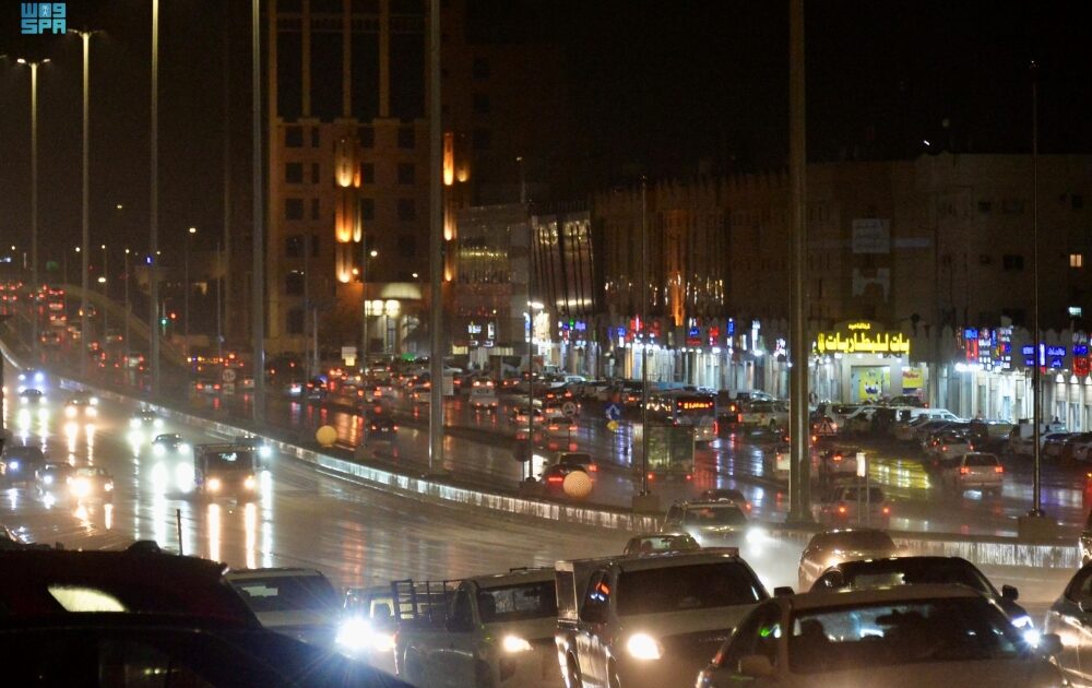 3 إنذارات في الشرقية.. أمطار غزيرة وبرد وسيول على هذه الأماكن