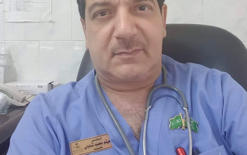 طبيب جلدية لـ ”اليوم“: استخراج ”الزهم“ قد يضر بالأنف.. و5 نصائح لتفاديه