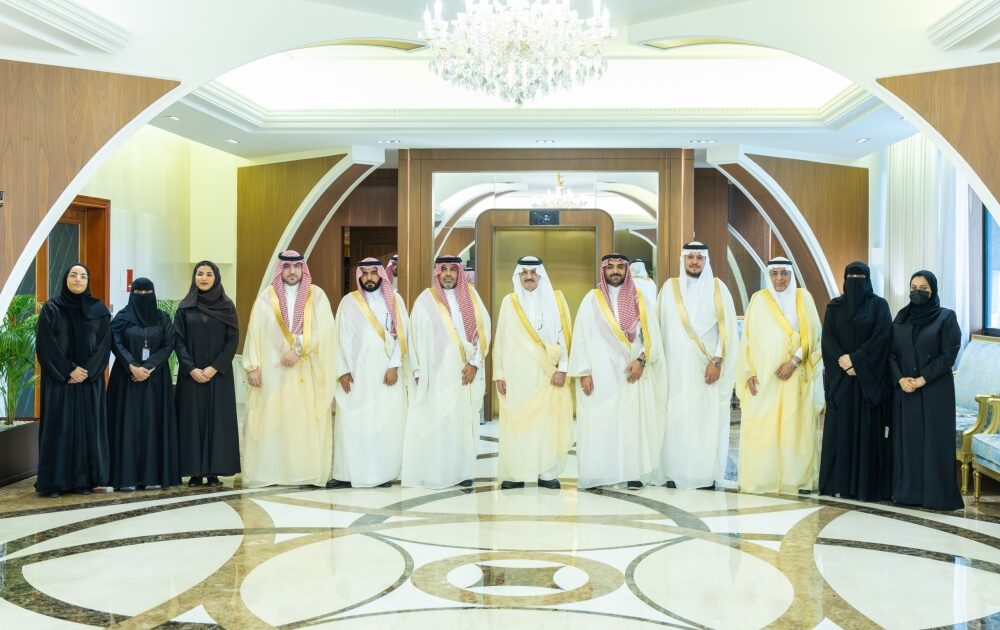 أمير الشرقية يدشّن حملة “كن قويًا لأجلك” للتوعية بالتصلب المتعدد