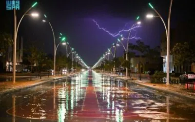 أمانة القصيم تفعل خطة الطوارئ للتعامل مع الحالة المطرية بعنيزة