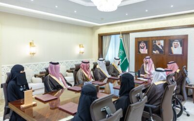 نائب أمير الشرقية يستقبل رئيس وأعضاء جمعية سند ويطّلع على مبادرة “خدمتكم فخر واعتزاز”