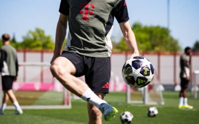 البايرن يصطدم ب «PSG» بدون مدربه