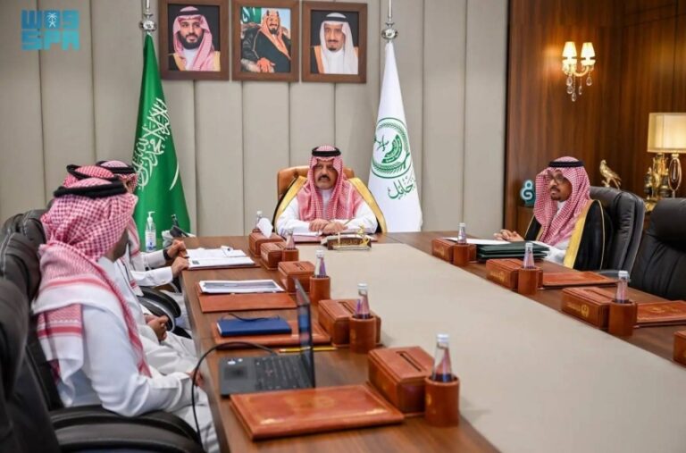 أمير-حائل-يطّلع-على-مستجدات-وخطط-هيئة-تطوير-المنطقة-ويؤكد-دعم-القيادة-لمسيرة-التنمية