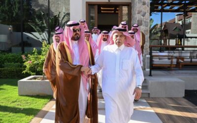 نائب أمير منطقة مكة المكرمة يقدم تعازيه لوزير التجارة في وفاة شقيقته