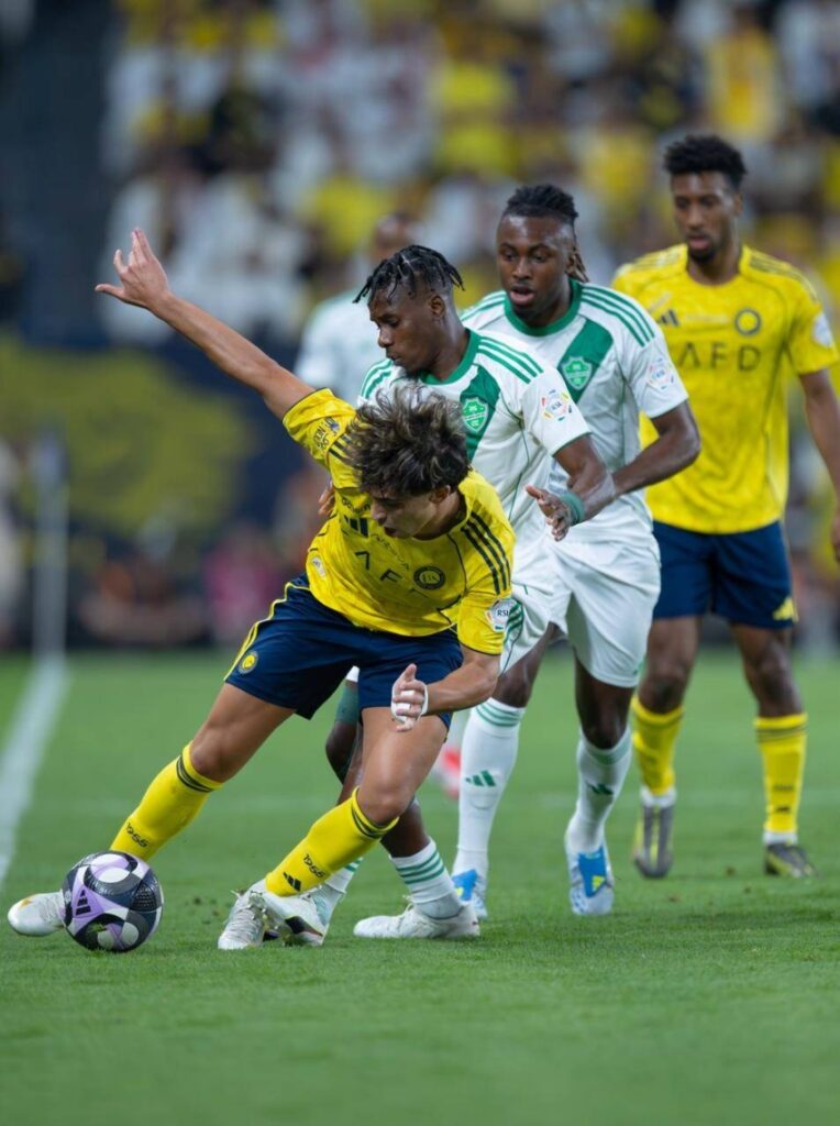 الصدارة بتوقيت النصر في ليلة تعثر الأهلي