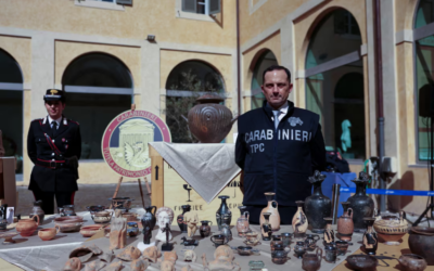 إيطاليا تستعيد أكثر من 300 قطعة ثقافية مهرّبة