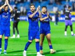 الهلال يتجاوز الخليج بصعوبة ويقلص الفارق بينه وبين النصر