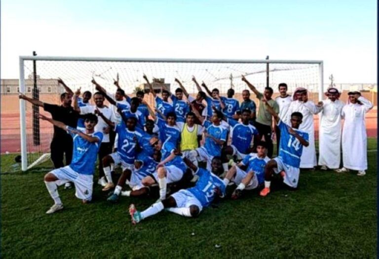 فريق-شباب-الصحاري-لكرة-القدم-يصعد-إلى-دوري-الدرجة-الأولى-تحت-18-عاماً