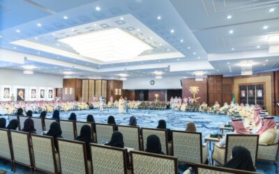 أمير الشرقية يكرم الشركاء والداعمين لموسم الخبر 2025