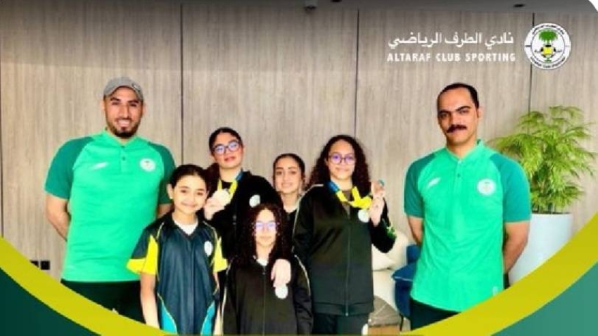 سيدات الطرف يحققن برونزيتين في بطولة المناطق للسباحة