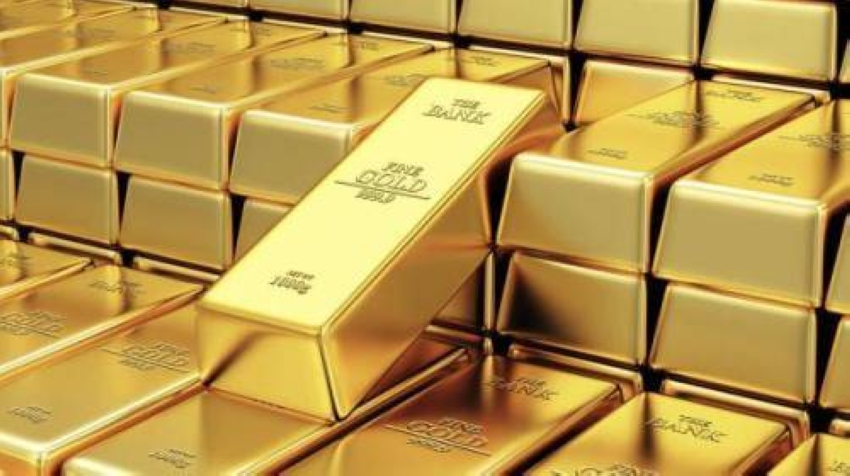 انخفاض أسعار الذهب من أعلى مستوى في ثلاثة أسابيع