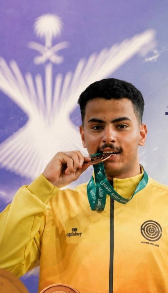 محمد البديوي لاعب أثقال العمران ثالثا في بطولة كأس الاتحاد